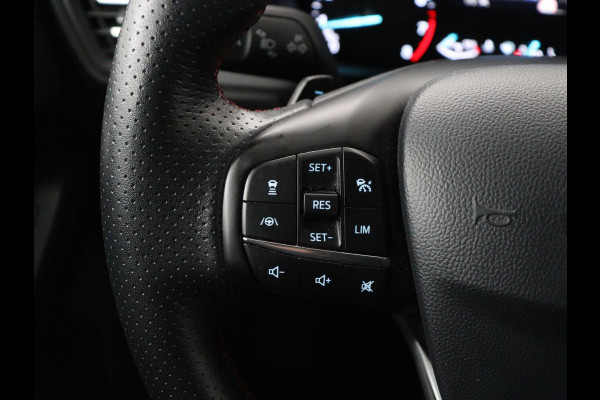 Ford Focus 1.0 EcoBoost ST Line | Automaat | Stoelverwarming | Adaptive cruise | B&O Sound | Carplay | Full LED | Camera | Navigatie | Airco | Bluetooth