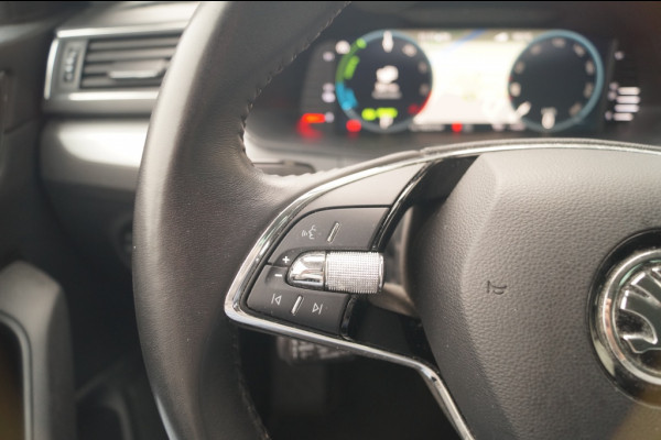 Škoda Superb Combi 1.4 TSI iV PHEV Business Edition Plus -NAVI-ECC-