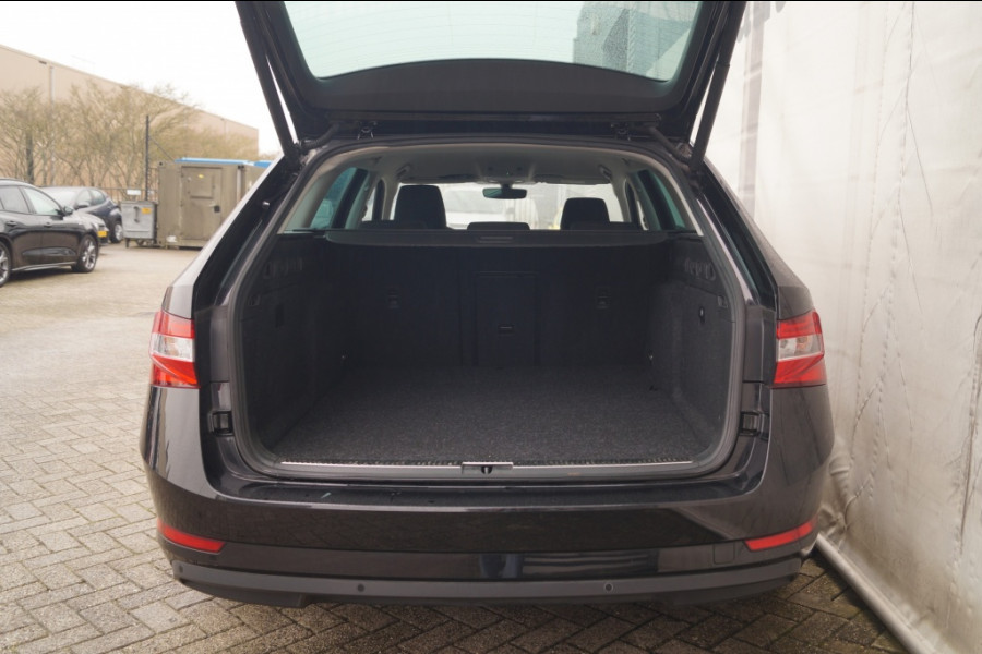 Škoda Superb Combi 1.4 TSI iV PHEV Business Edition Plus -NAVI-ECC-