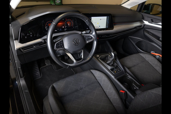 Volkswagen Golf 1.0 TSI Life / 110pk / Cruise / Airco / Klimaatregeling / Navigatie / Apple Carplay