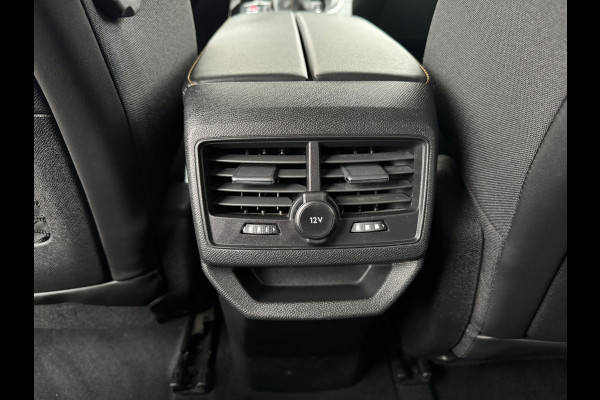 Peugeot 3008 1.2 PureTech Allure Cruise Climate Camera plus Sensoren voor/achter Navi Dodehoekdetectie Navigatie