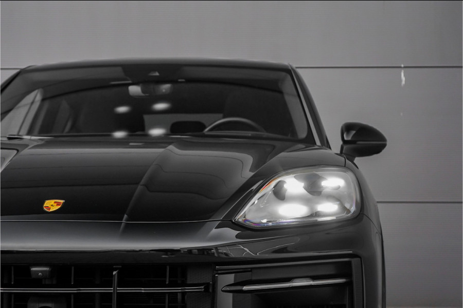 Porsche Cayenne Coupé 3.0 E-Hybrid Sport Design Black Edition ACC HUD Luchtv Trekhaak