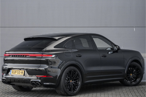 Porsche Cayenne Coupé 3.0 E-Hybrid Sport Design Black Edition ACC HUD Luchtv Trekhaak