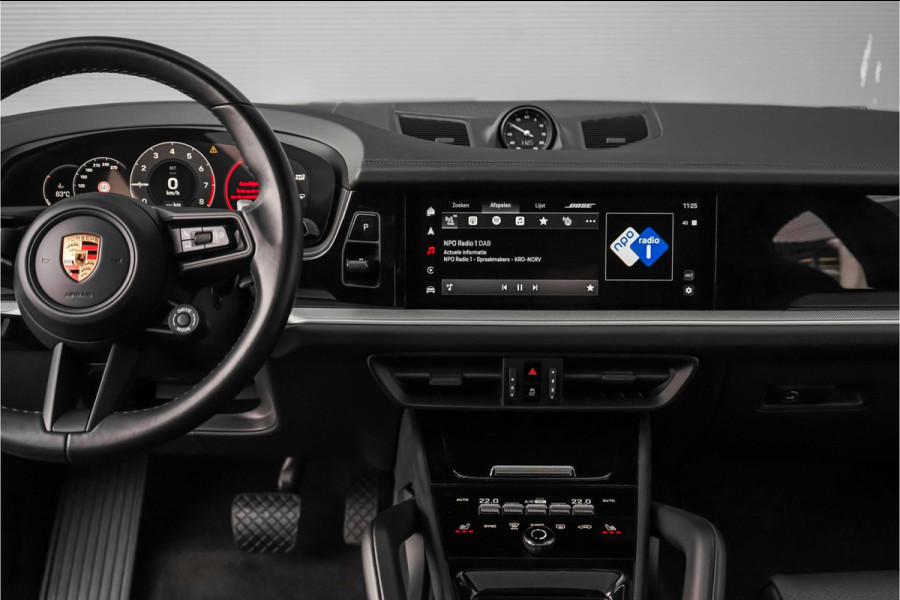 Porsche Cayenne Coupé 3.0 E-Hybrid Sport Design Black Edition ACC HUD Luchtv Trekhaak
