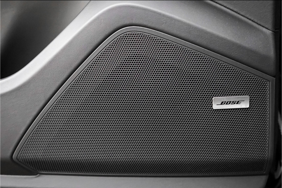 Porsche Cayenne Coupé 3.0 E-Hybrid Sport Design Black Edition ACC HUD Luchtv Trekhaak