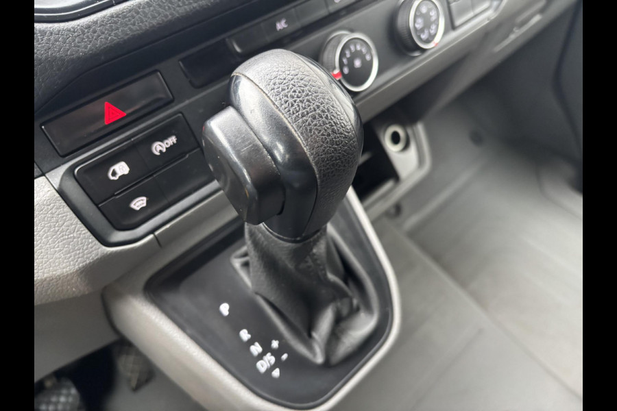 Volkswagen Crafter 2.0 TDI L3H1*AUTOM.*A/C*NAVI*HAAK*CAM*CARPLAY*