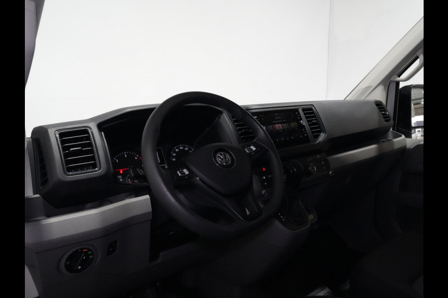 Volkswagen Crafter 35 2.0 TDI 140pk DSG L3H3 Navigatie Camera comfort stoel Android/Carplay