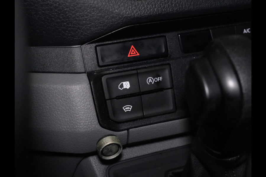 Volkswagen Crafter 35 2.0 TDI 140pk DSG L3H3 Navigatie Camera comfort stoel Android/Carplay