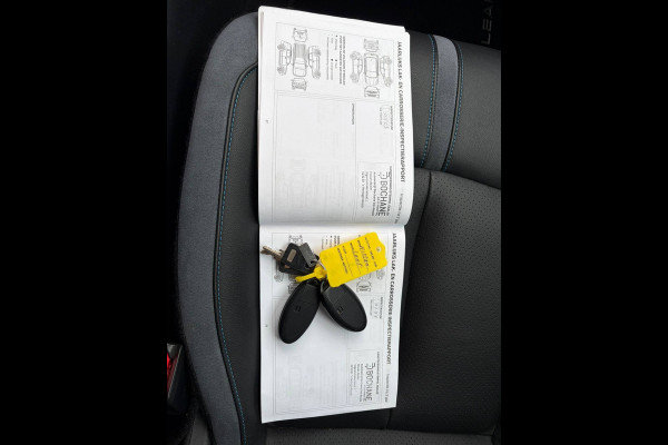 Nissan Leaf e+ 218pk 62kWh Soh 90% Leer Grootste ACCU Warmtepomp Trekhaak Business Executive Ecc Bose®-Hifi Apple Carplay Android Auto Adap. 360°Camera Stoel+Stuurverwarming Led Two-Tone lak 1e Eigenaar Origineel Nederlandse Auto
