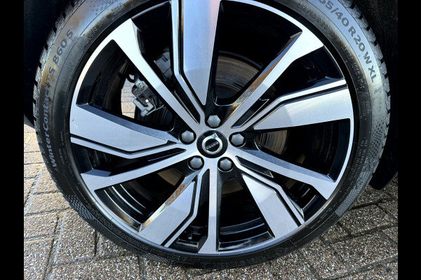 Volvo XC40 Recharge P8 AWD R-Design SOH 92.3%, Panoramadak, Camera, 20''Lmv
