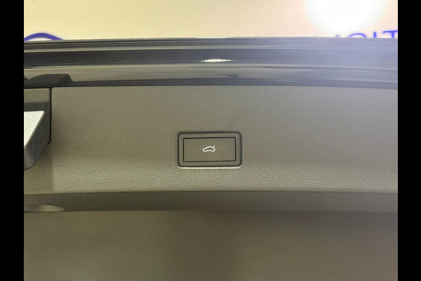 Volkswagen T-Roc 1.5 TSI Style Business Carplay/Camera/ACC/Trekhaak/Keyless