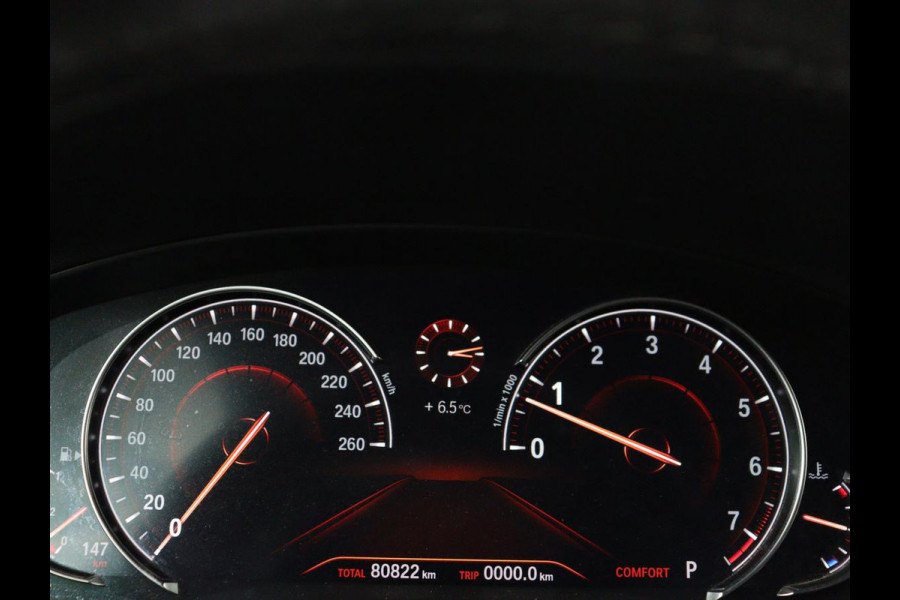 BMW X3 xDrive20i High Executive | M Sport | 1e eigenaar | Head-Up | Leder | Trekhaak | Stoelverwarming | Harman/Kardon | Camera | Keyless | Adaptive Drive | Sfeerverlichting | Full LED | Sportstoelen