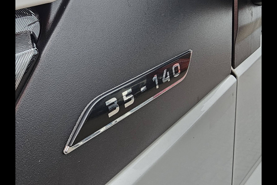 Iveco Daily 35S14V 2.3 352 L2H2 Airco Cruise Control PDC Achter 3 Zits Euro6 136 PK!