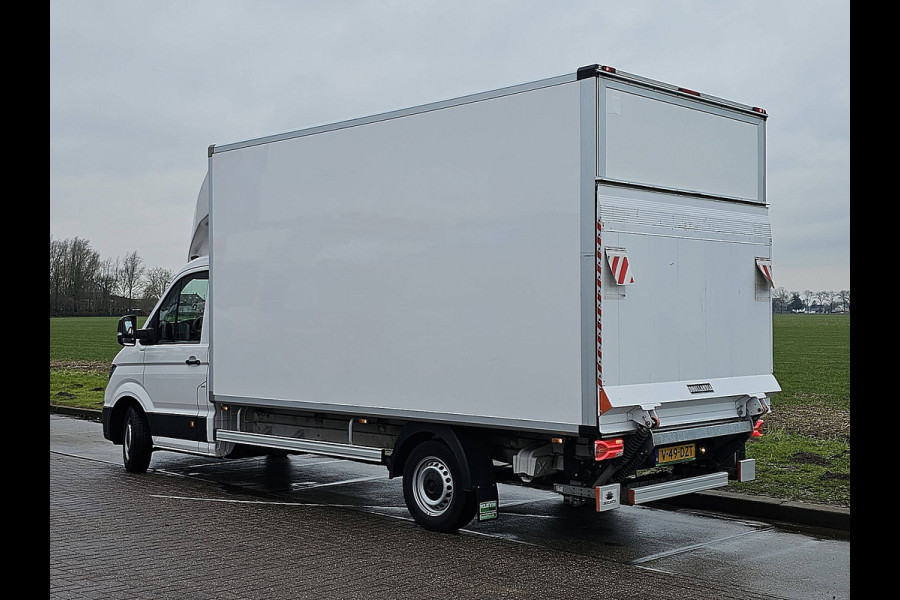 Volkswagen Crafter 35 2.0 TDI L4 Trendline Bakwagen Laadklep Lat-om-Lat Betimmerd Spoiler Zijdeur Euro6 140Pk Bpm-Vrij!