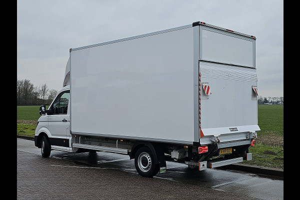 Volkswagen Crafter 35 2.0 TDI L4 Trendline Bakwagen Laadklep Lat-om-Lat Betimmerd Spoiler Zijdeur Euro6 140Pk Bpm-Vrij!