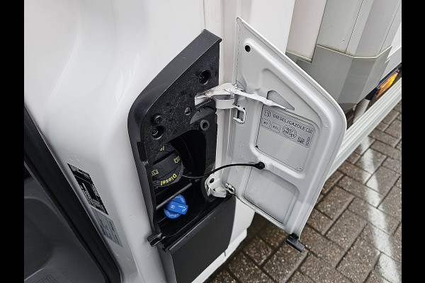 Volkswagen Crafter 35 2.0 TDI L4 Trendline Bakwagen Laadklep Lat-om-Lat Betimmerd Spoiler Zijdeur Euro6 140Pk Bpm-Vrij!