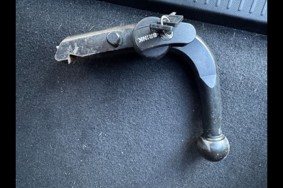 Renault Kangoo TCe 100 Equilibre / Trekhaak / Navi / Parkeerhulp