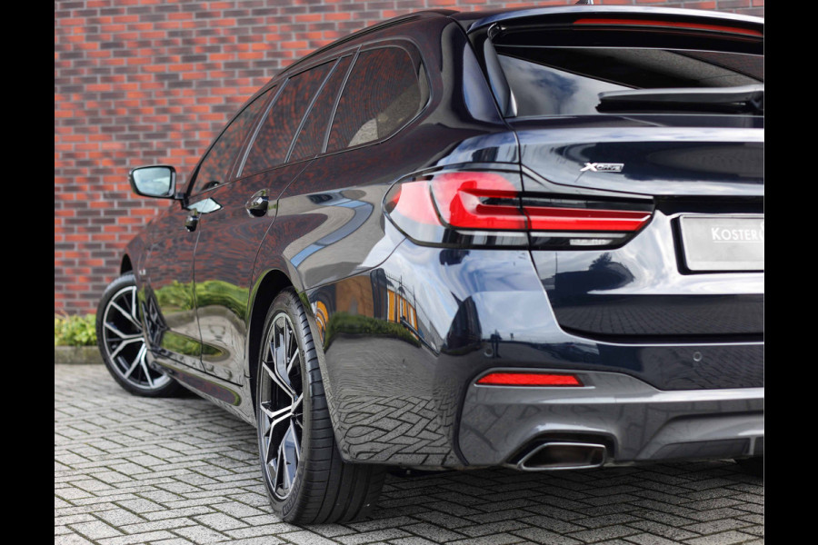 BMW 5 Serie Touring 530e xDrive | Pano - Trekhaak - HUD