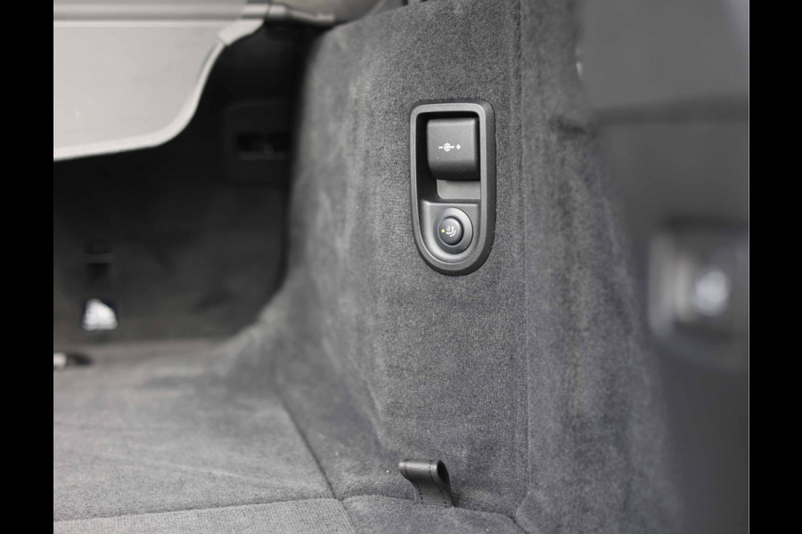 BMW 5 Serie Touring 530e xDrive | Pano - Trekhaak - HUD