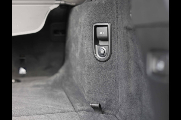 BMW 5 Serie Touring 530e xDrive | Pano - Trekhaak - HUD