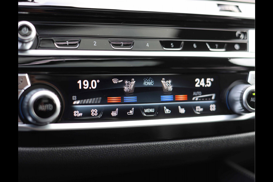 BMW 5 Serie Touring 530e xDrive | Pano - Trekhaak - HUD