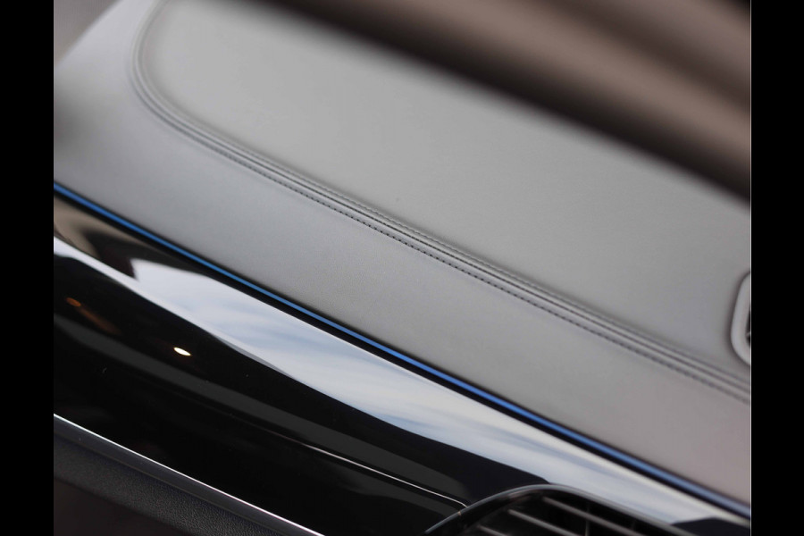 BMW 5 Serie Touring 530e xDrive | Pano - Trekhaak - HUD