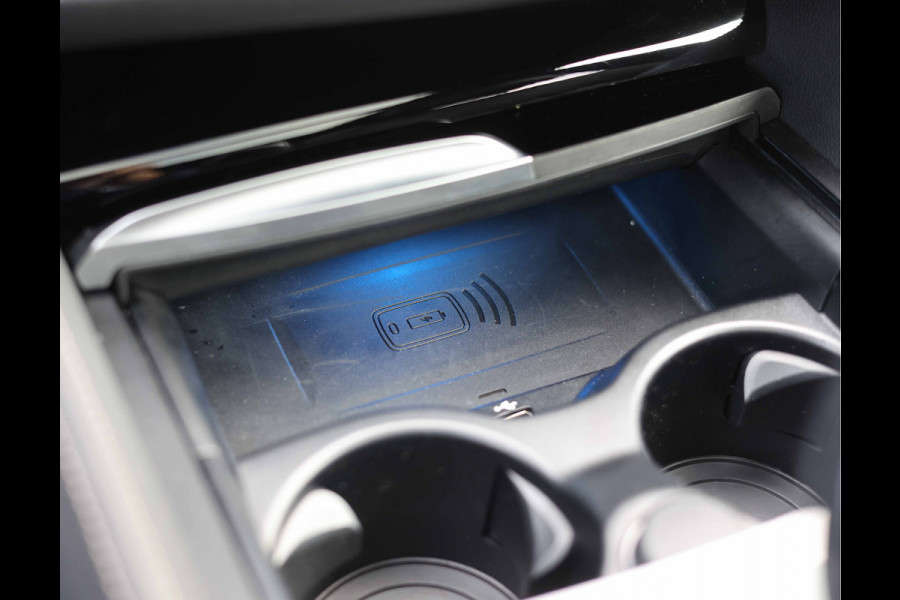 BMW 5 Serie Touring 530e xDrive | Pano - Trekhaak - HUD