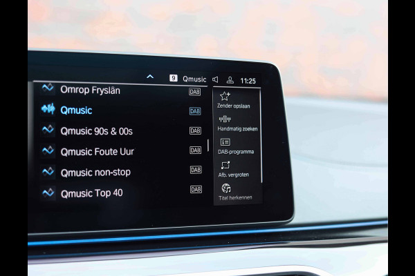 BMW 5 Serie Touring 530e xDrive | Pano - Trekhaak - HUD