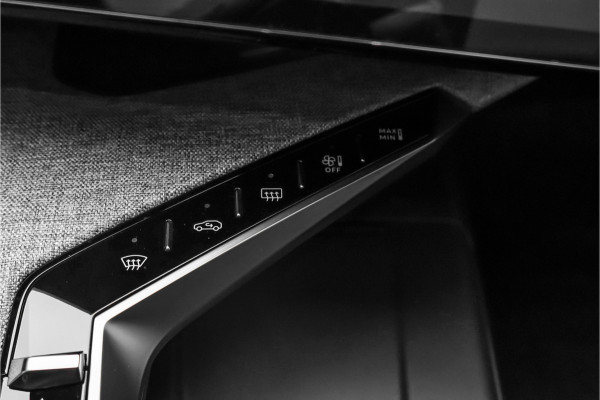 Peugeot E-3008 GT Avantage 210 73 kWh Warmtepomp Stuur & Stoelverw Leder