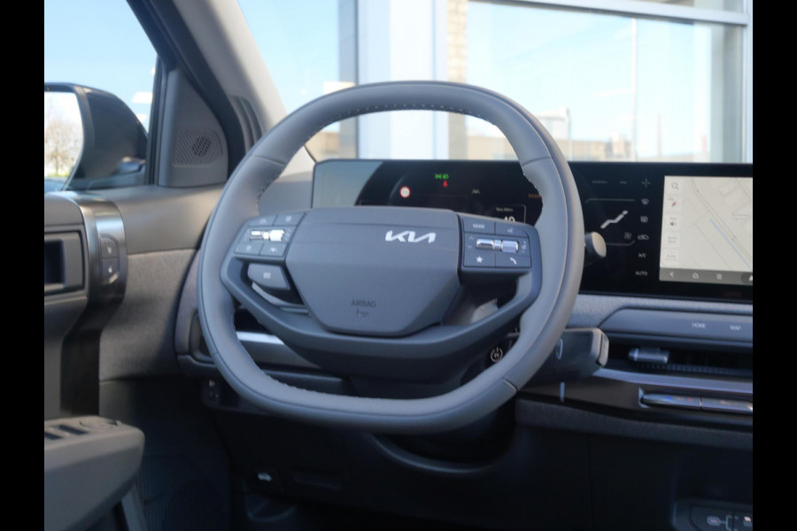 Kia EV3 Plus Advanced 81.4 kWh | Schuifkanteldak | Stoel en stuurverwarming | Adaptief | Dode Hoek