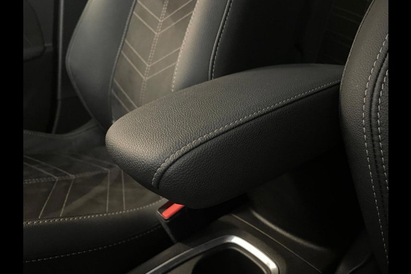 Opel Corsa 1.2 Turbo Ultimate 130PK AUTOMAAT PANO AIRCO NAVI CRUISE BLUETOOTH STOELVERW CAM PDC VELGEN PRIVACYGLAS NIEUWSTAAT