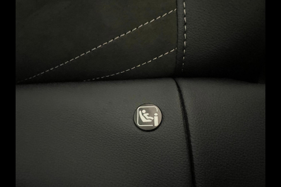 Opel Corsa 1.2 Turbo Ultimate 130PK AUTOMAAT PANO AIRCO NAVI CRUISE BLUETOOTH STOELVERW CAM PDC VELGEN PRIVACYGLAS NIEUWSTAAT