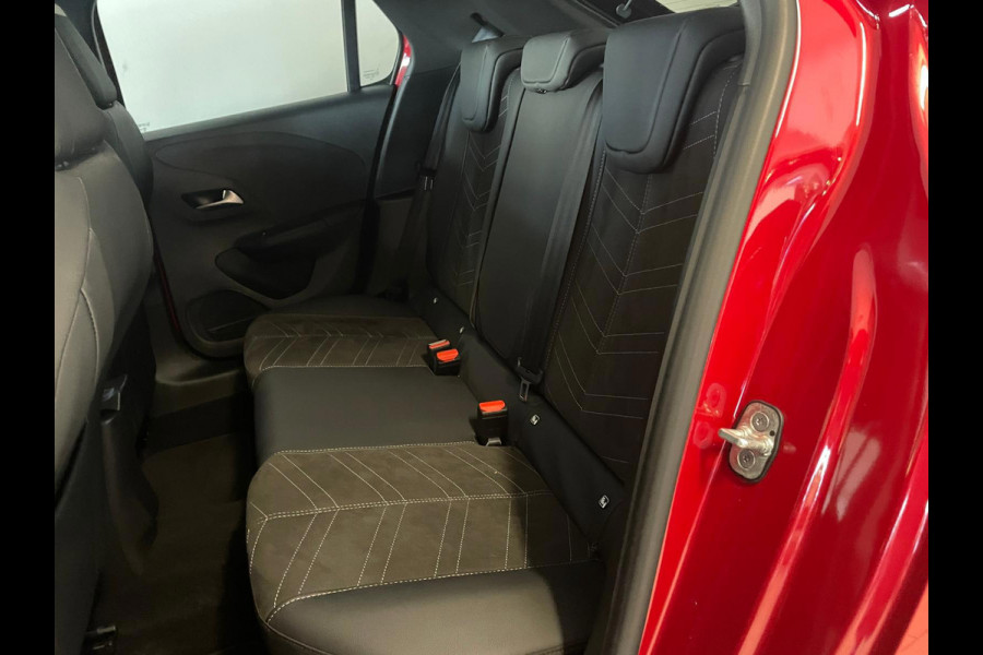 Opel Corsa 1.2 Turbo Ultimate 130PK AUTOMAAT PANO AIRCO NAVI CRUISE BLUETOOTH STOELVERW CAM PDC VELGEN PRIVACYGLAS NIEUWSTAAT