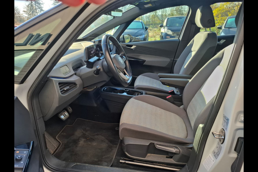 Volkswagen ID.3 First 58kWh Navi Ecc Adap.Cruise Apple Carplay Android Auto Pdc Bluetooth Keyless Led Rijstrooksensor IQ Drive Stoel+Stuurverwarming SOH 90% 1e Eigenaar Origineel Nederlandse Auto