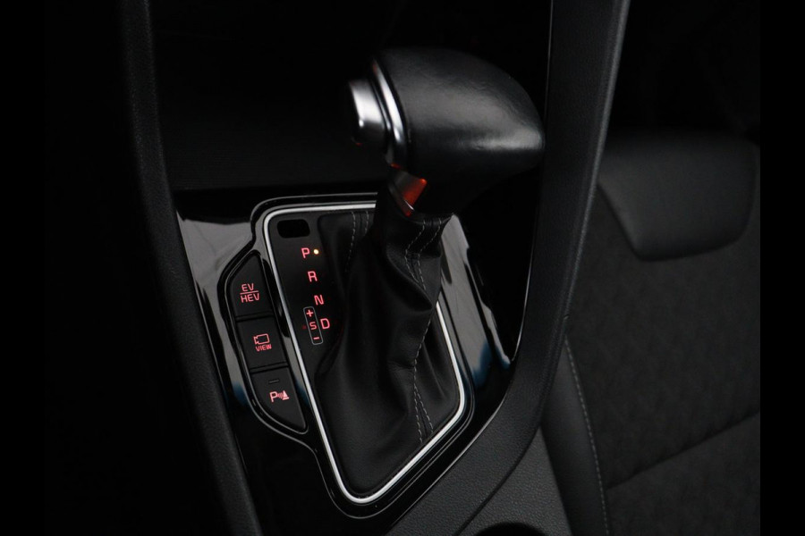 Kia Niro 1.6 GDi PHEV DynamicLine | Half leder | Adaptive cruise | Camera | Carplay | Navigatie | Climate control | Bluetooth | Parkeerhulp
