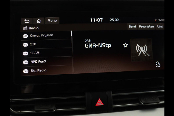 Kia Niro 1.6 GDi PHEV DynamicLine | Half leder | Adaptive cruise | Camera | Carplay | Navigatie | Climate control | Bluetooth | Parkeerhulp