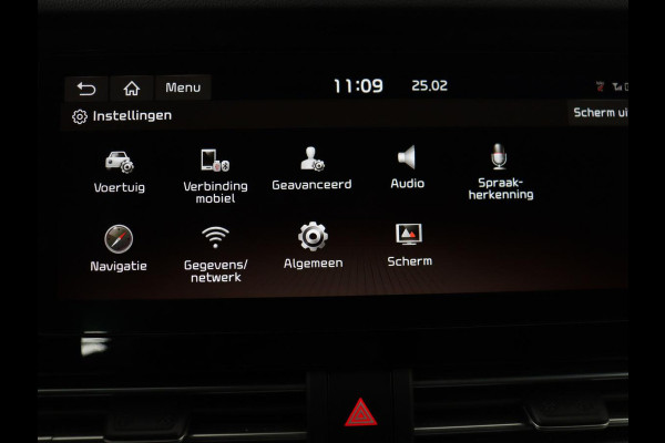 Kia Niro 1.6 GDi PHEV DynamicLine | Half leder | Adaptive cruise | Camera | Carplay | Navigatie | Climate control | Bluetooth | Parkeerhulp