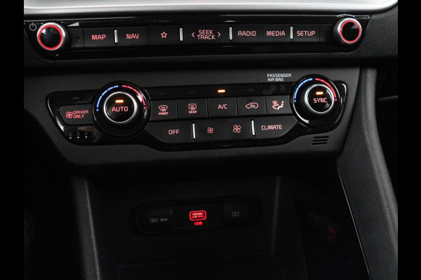 Kia Niro 1.6 GDi PHEV DynamicLine | Half leder | Adaptive cruise | Camera | Carplay | Navigatie | Climate control | Bluetooth | Parkeerhulp