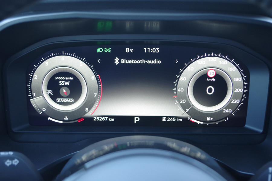 Nissan QASHQAI 1.3 MHEV Xtronic Automaat N-Connecta, Panoramadak, Carplay, Sfeerverlichting