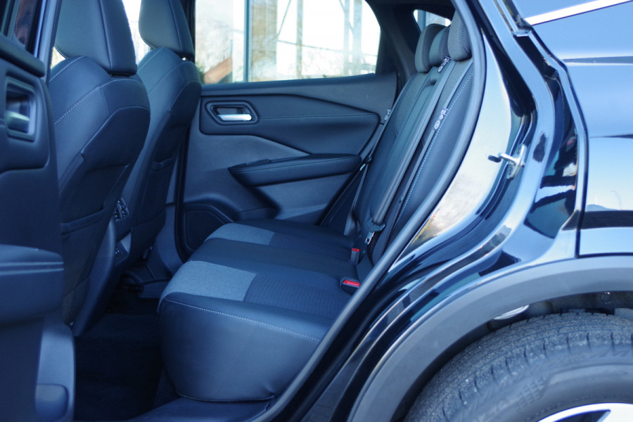 Nissan QASHQAI 1.3 MHEV Xtronic Automaat N-Connecta, Panoramadak, Carplay, Sfeerverlichting
