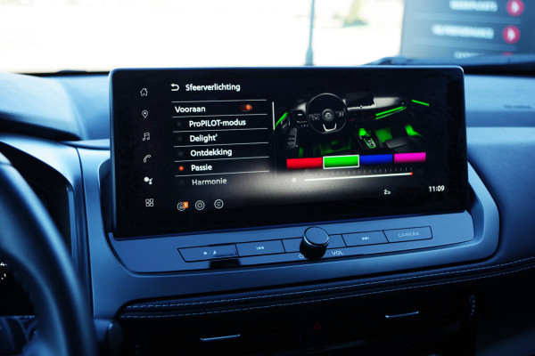 Nissan QASHQAI 1.3 MHEV Xtronic Automaat N-Connecta, Panoramadak, Carplay, Sfeerverlichting