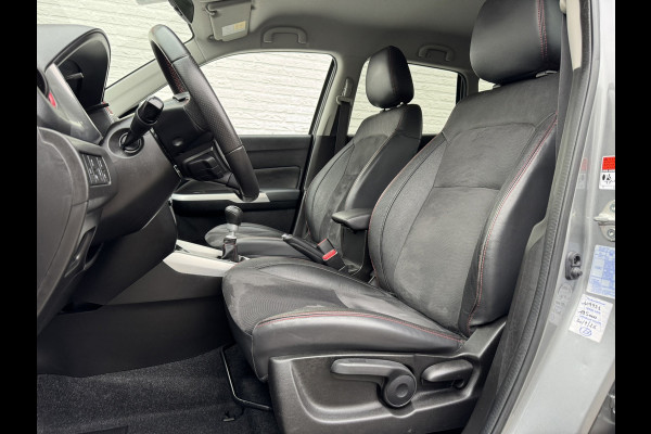 Suzuki Vitara 1.4 S Adaptive cruise Climate control Stoelverwarming LED Apple / Android Navigatie Achteruitrijcamera