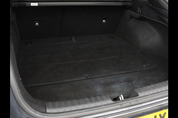 Kia ProCeed 1.0 T-GDI GT-Line | Panoramadak | Leder/Alcantara | Stoelverwarming | Camera | Carplay | Keyless | Full LED | Stuurverwarming | Navigatie | Digital Cockpit | Cruise control