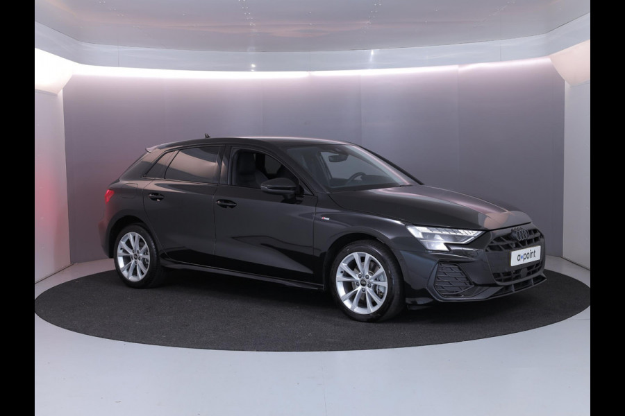 Audi A3 Sportback 40 TFSI e S edition 204 pk S-tronic | Verlengde garantie | Navigatie | Parkeersensoren (Park assist) | Achteruitrijcamera | Stoelverwarming | S-Line |