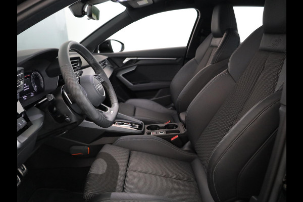Audi A3 Sportback 40 TFSI e S edition 204 pk S-tronic | Verlengde garantie | Navigatie | Parkeersensoren (Park assist) | Achteruitrijcamera | Stoelverwarming | S-Line |