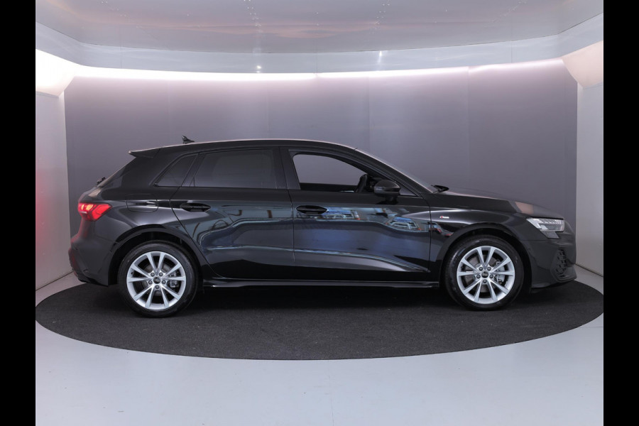Audi A3 Sportback 40 TFSI e S edition 204 pk S-tronic | Verlengde garantie | Navigatie | Parkeersensoren (Park assist) | Achteruitrijcamera | Stoelverwarming | S-Line |