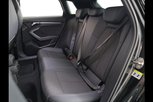 Audi A3 Sportback 40 TFSI e S edition 204 pk S-tronic | Verlengde garantie | Navigatie | Parkeersensoren (Park assist) | Achteruitrijcamera | Stoelverwarming | S-Line |