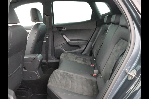 Seat Arona 1.0 TSI FR Intens Plus | Stoelverwarming | Leder/Alcantara | Adaptive cruise | Camera | Virtual Cockpit | Carplay | Navigatie | Keyless | Full LED | Dodehoek detectie | Climate control | Park Assist