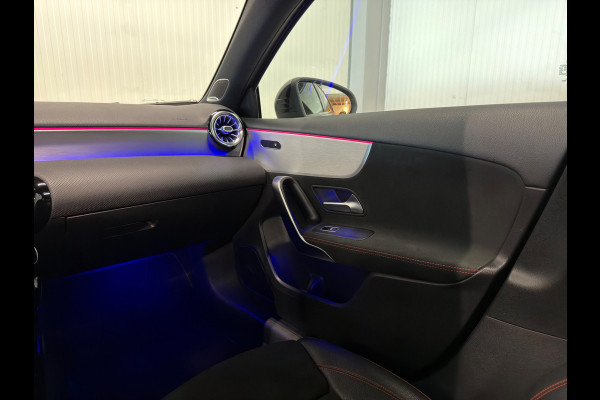 Mercedes-Benz A-Klasse Mercedes-Benz A-klasse 250 e AMG Line | PANO | NIGHT | 360 CAMERA | BURMESTER