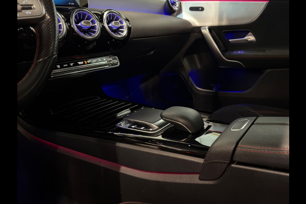 Mercedes-Benz A-Klasse Mercedes-Benz A-klasse 250 e AMG Line | PANO | NIGHT | 360 CAMERA | BURMESTER